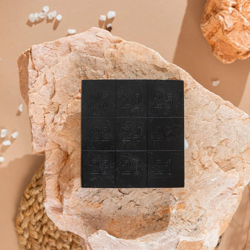 Karungali-Kubera-Yantra-3×3-Inch-1.webp